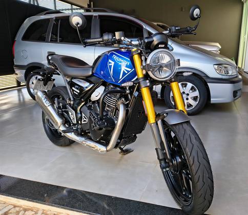 TRIUMPH SPEED 400 